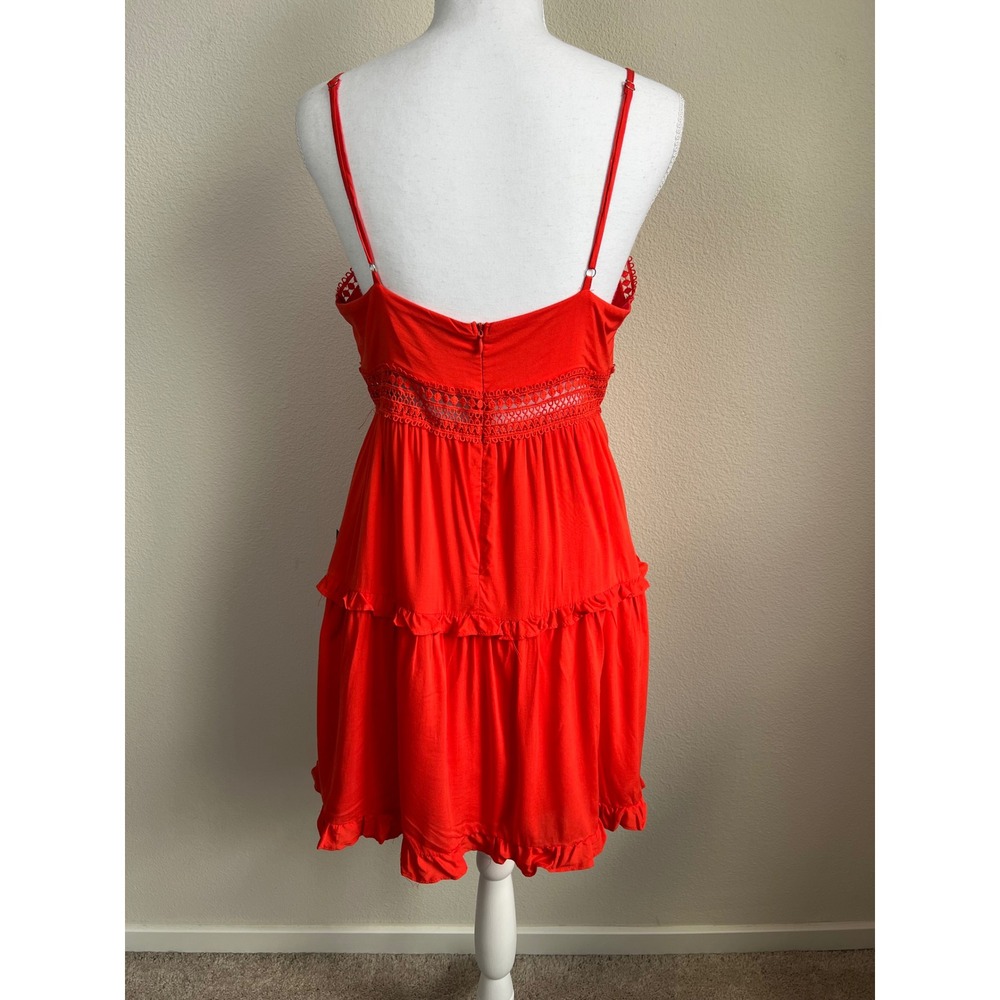 NWT Lulus Serene Soul Bright Red Crochet Lace Tiered Mini Dress Size M Boho - Picture 5 of 11